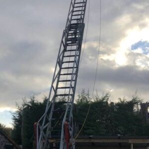 Location de grue de chantier à Maubeuge - MT Entreprises